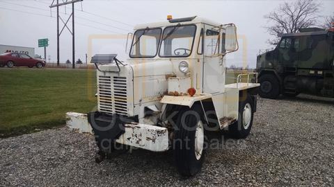 MB-4 American Coleman Aircraft Tug Tractor (AT-800-08)